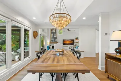 Eclectic Dining by Michelle McKoy Designs