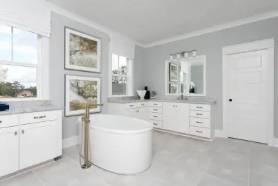 Strathmore Floors-Design-Cabinets - Kitchen Remodeling in Charleston, SC