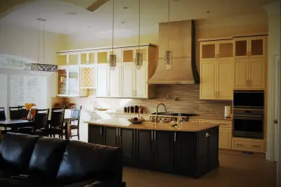 Craftsman Cabinets & Floor Covering - Custom Home Builders in Richland, WA