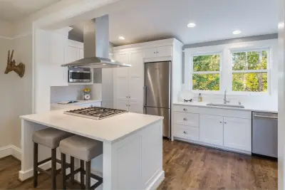 Savvy Cabinetry Design Interiors - Custom Cabinets & Cabinetry in Seattle, WA