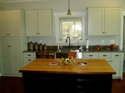 Tecumseh Cabinet Company - Countertop Installation Services in Tecumseh, MO