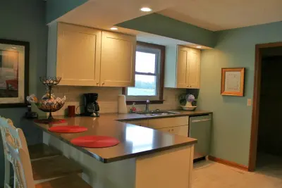 Henderson Culinary Space by Cabinets By Design