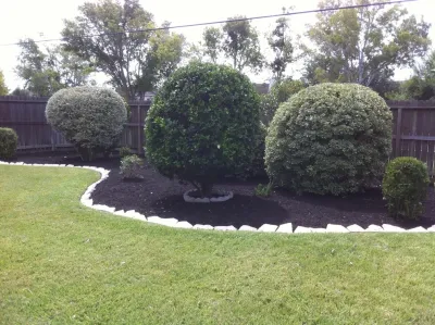 J.R.'s Lawn Service & Landscaping - Lawn Edging & Trimming in Pearland, TX