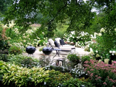 J.R. Thomas Landscaping, Inc. - Tree & Shrub Care in Loveland, OH