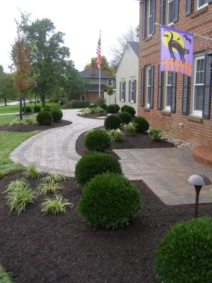J.R. Thomas Landscaping, Inc. - Tree & Shrub Care in Loveland, OH