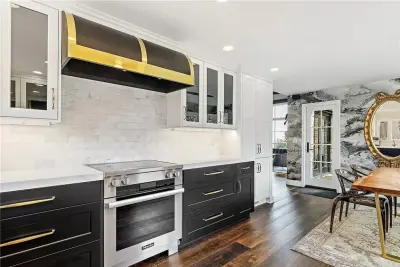 Savvy Cabinetry Design Interiors - Custom Cabinets & Cabinetry in Seattle, WA