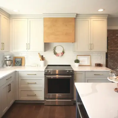 Transitional Shaker-Inspired Kitchen — Custom Cabinets & Cabinetry project by Kline Cabinetmakers, LLC