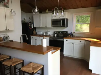 Breznick Cabinetmakers - Kitchen Remodeling in Londonderry, VT