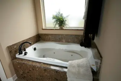 CounterTop Solutions, Inc. - Countertop Installation Services in Broken Arrow, OK