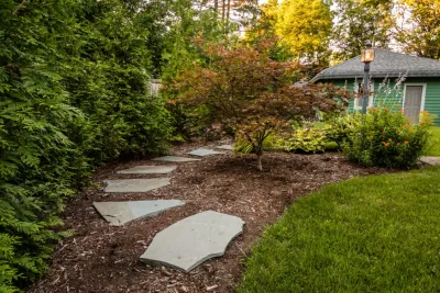 Organic Backyard by Bruss Landscaping, Inc.