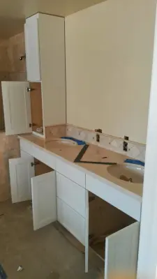 Marble luxury bathroom by StartTile