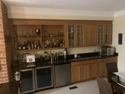 Contemporary Renovation - Statuario Marble and Super White Quartzite — Countertop Installation Services project by Marble Granite World