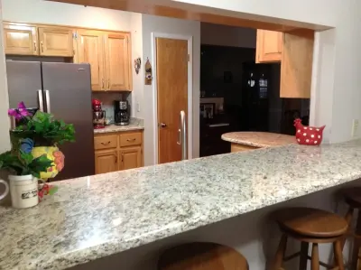 TheGraniteLady.com aka FLGACabinetsTileAndTops - Countertop Installation Services in Gainesville, FL