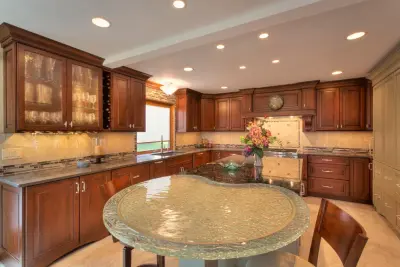 Studio GlassWorks, LLC - Tile & Stone Installation Services in Middleton, WI