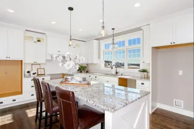 The Pinske Edge - Custom Cabinets & Cabinetry in Rochester, MN