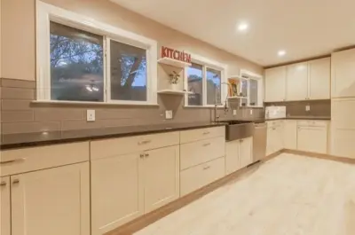 Floors,Etc...of Texas - Flooring Installation Services in Dale, TX