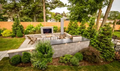 Contemporary Backyard Patio — Landscape Design project by Bruss Landscaping, Inc.