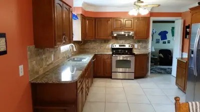 Wall Tiles — Countertop Installation Services project by Bluegrass Flooring