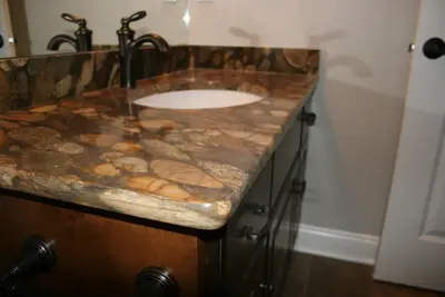Top Notch Tops & Interiors - Countertop Installation Services in La Vista, NE