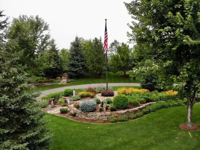 Perennial Gardens by Landsburg Landscape Nursery