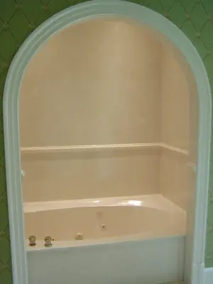 Shower and Bathtub Combo — Countertop Installation Services project by L L Cultured Marble, Inc.