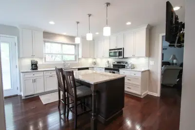 Cincinnati Stoneworks - Countertop Installation Services in West Chester, OH
