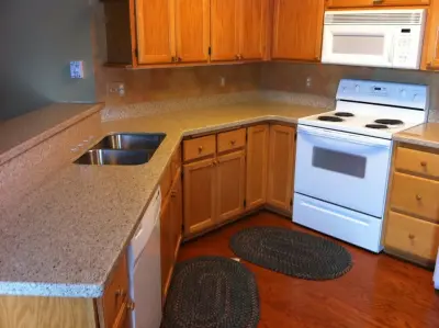Silestone Guys - Countertop Installation Services in Minneapolis, MN