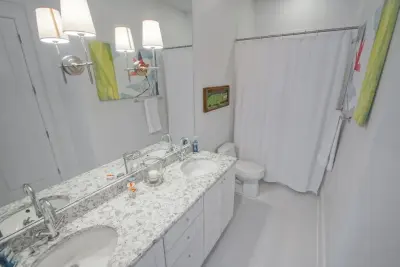 Crescent City Countertops - Tile & Stone Installation Services in Harahan, LA