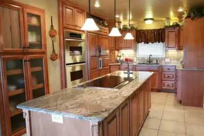 CounterTop Solutions, Inc. - Countertop Installation Services in Broken Arrow, OK
