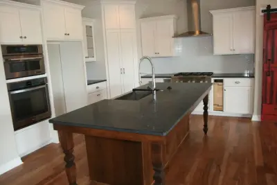 Top Notch Tops & Interiors - Countertop Installation Services in La Vista, NE