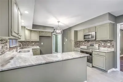 3 Rivers Solid Surface & Remodeling - Tile & Stone Installation Services in Madison, IL