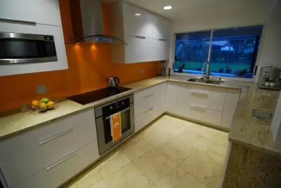 Tarpon Marble Inc Warehouse - Countertop Installation Services in Palm Harbor, FL