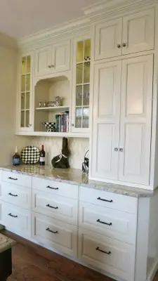 Local kitchen renovation by Custom Kitchens by Martin — Countertop Installation Services project by Tile Wholesalers