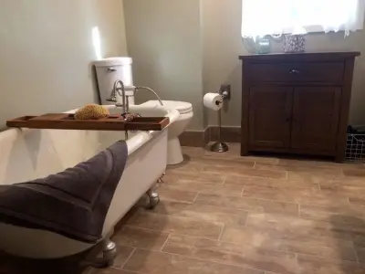 Randazzo Tile and Stone Worx - Countertop Installation Services in Ellsworth, WI