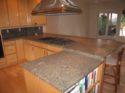De la Tierra, INC - Stone & Concrete Installation in Portland, OR