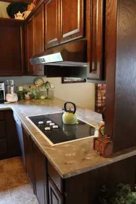 Castle Rock Countertops & Construction - Custom Cabinets & Cabinetry in Crescent City, CA