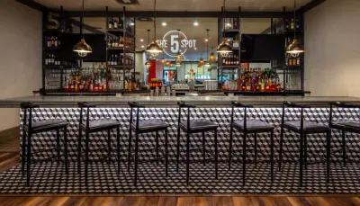 Zinc Retail Bar Surface — Countertop Installation Services project by La Bastille