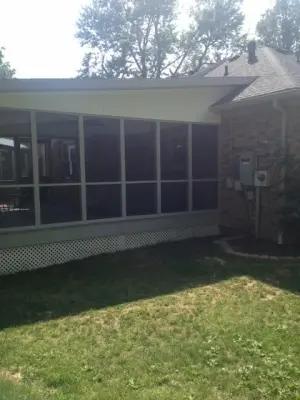 Head's Construction Inc - Roofing & Gutter Services in Evansville, IN