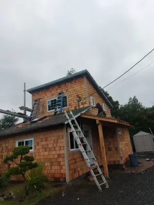 J Lion General Construction LLC - Roofing & Gutter Services in Forest Grove, OR