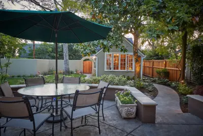 Rainbow Valley Design & Construction - Custom Home Builders in Eugene, OR