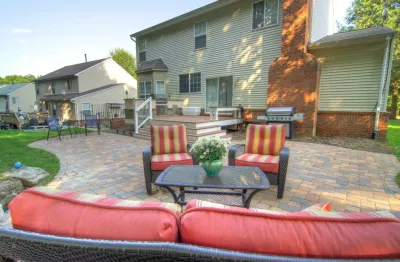 LiveWell Outdoors - Garden Remodeling in Upper Marlboro, MD