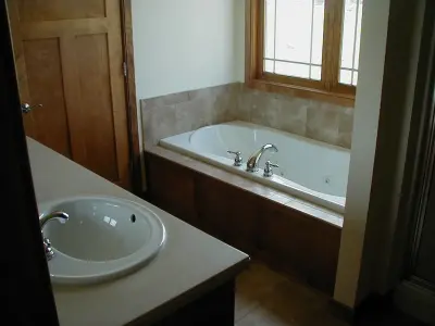CamShawn Builders LLC - Interior Design & Decorating in Hartland, WI