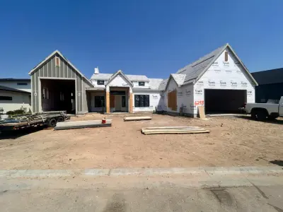 R & a Stone & Stucco Llc - Roofing & Gutter Services in Nampa, ID