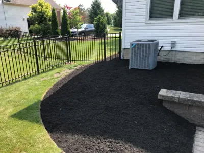 Luxury Lawns & Landscaping LLC - Tree & Shrub Care in Medina, OH