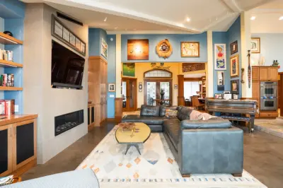 Tacoma Living Room Renovation — Home Renovation & Remodeling Services project by Phase II, Inc.