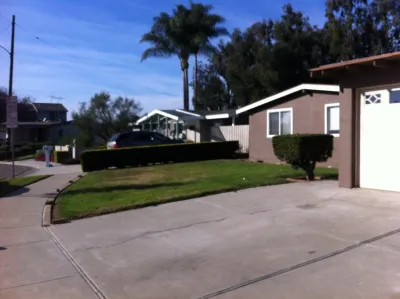 Lydia Monroe: City Green OC - Patio Design & Installation in Costa Mesa, CA
