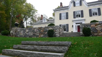 Cold Spring Harbor — Landscape Construction project by Main Street Nursery
