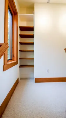 Maple Hill Builders, LLC - Roofing & Gutter Services in Suttons Bay, MI