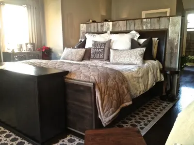 Coastal Gem in Transition by Evenflow Interiors