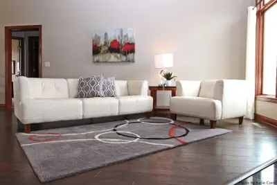 Buckner Pass Residence Phase — Interior Design & Decorating project by SaraBella Home Staging & Redesign